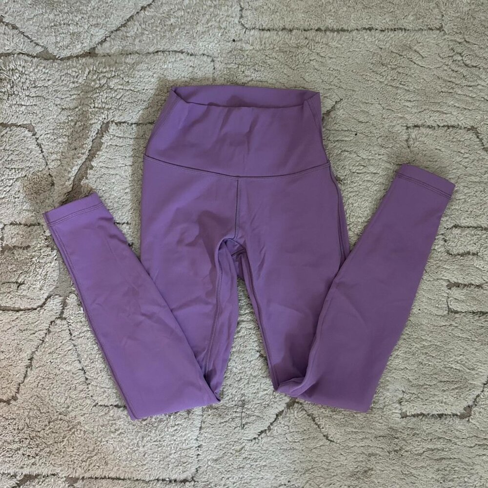 lululemon wundertrain leggings (double lined) in purple :)